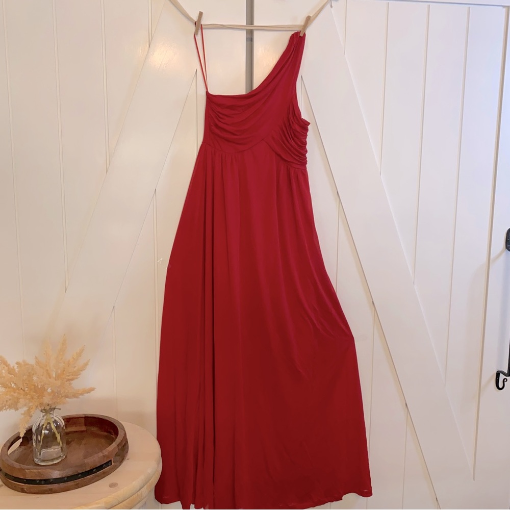 H&M one shoulderlong red dress💃🏻 size Small